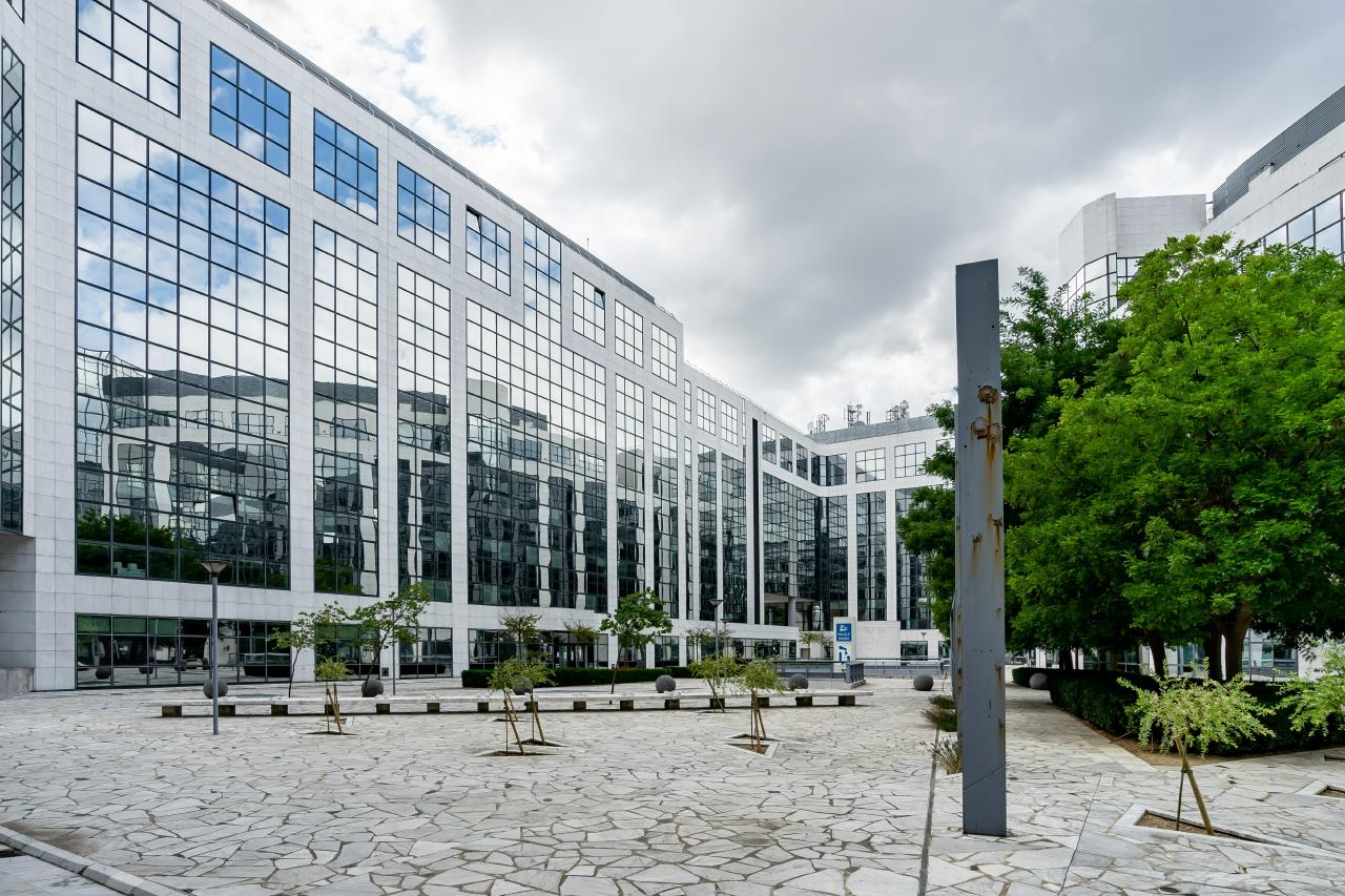 Bureau Noisy-le-Grand 3965m² Location bureau Noisy-le-Grand Seine-Saint-Denis OLBUR2107280 3